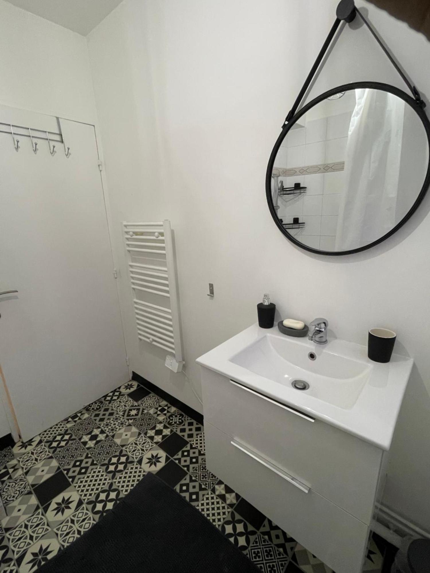 Jolie Chambre Proche De Paris Et Sa Peripherie Aubervilliers Kültér fotó